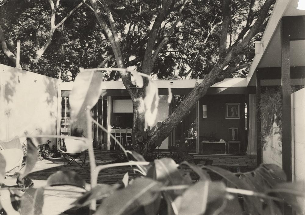 Poole residence in Sherwood, Queensland, 1963. 