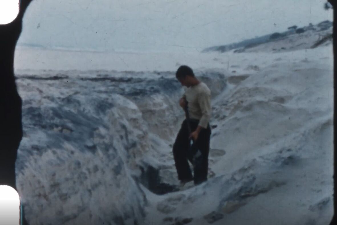 Digitised with the support of donors through the Queensland Library Foundation Reel Rescue campaign. 