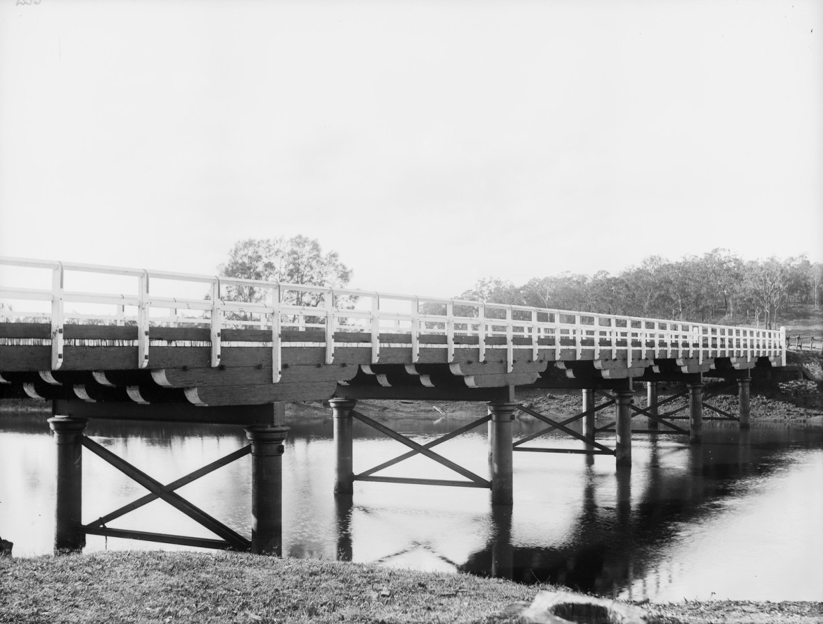 Bridge spanning an unidentified river in Queensland 1880s-1900s