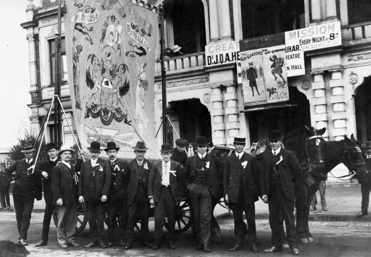 Meatworkers in the Labor Day March in Toowoomba, ca. 1910.