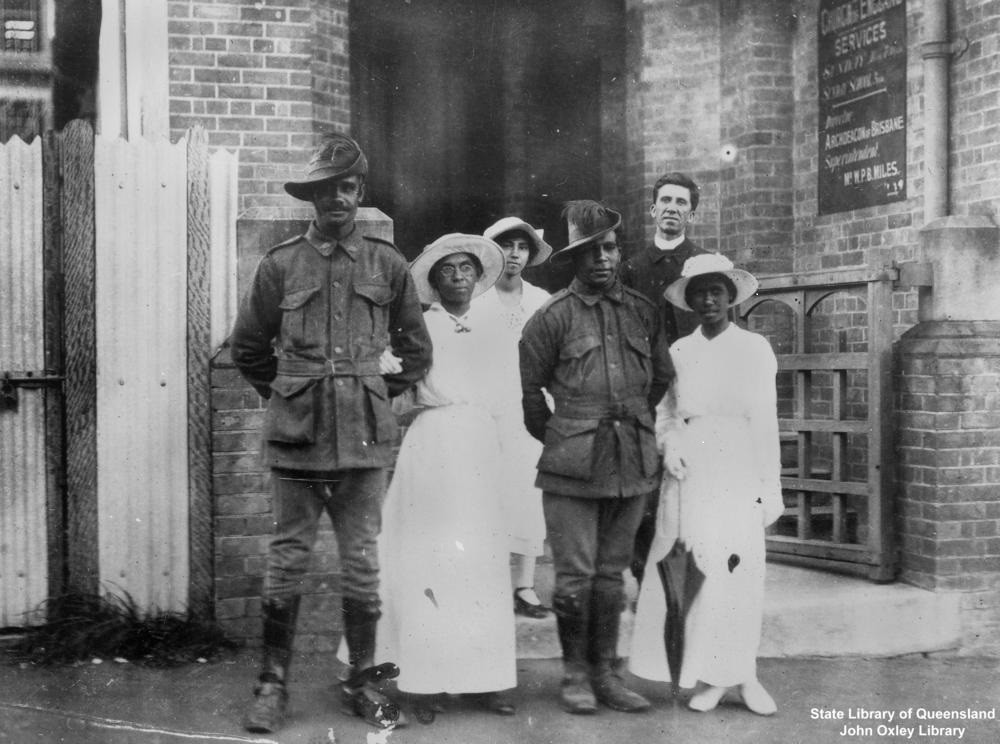 Servicemen’s wedding at St Lukes Church, Charlotte Street, Brisbane, 13 December 1917. 