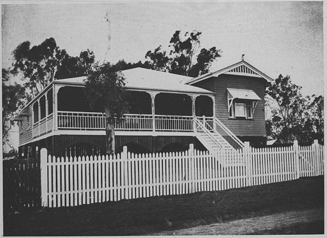 Black and white photo of a Queensland house from the Workers Dwelling Board Report 1912.