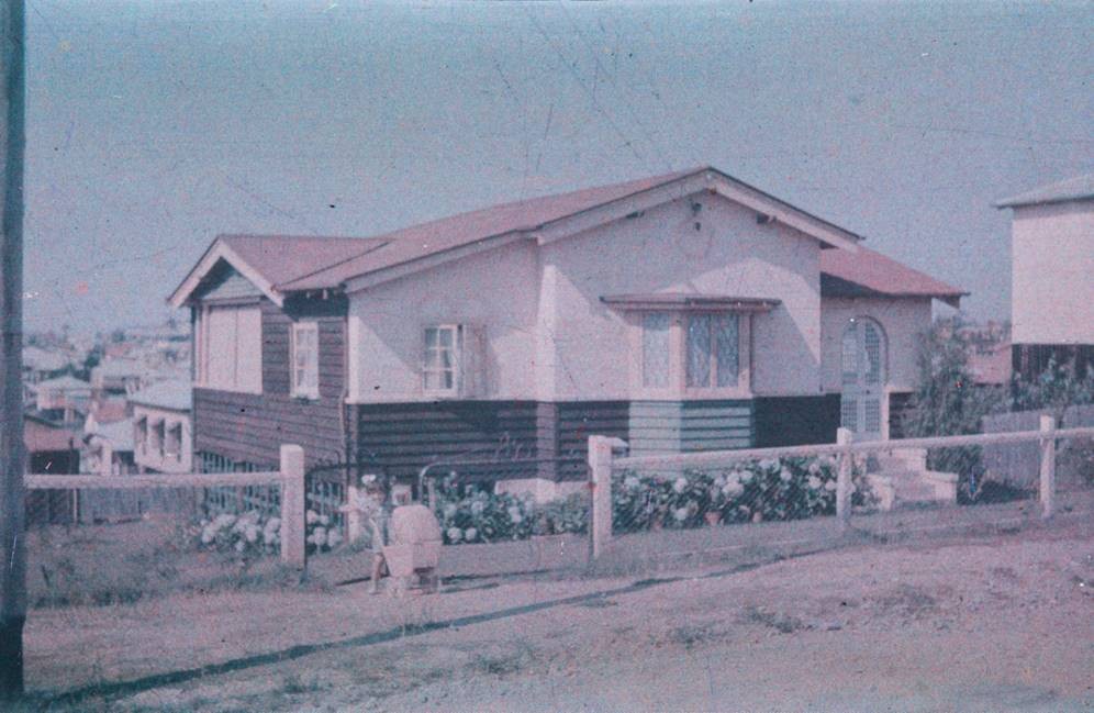 House of Siegfried Monz in Greenslopes from 10091 Siegfried Monz negatives State Library of Queensland collection