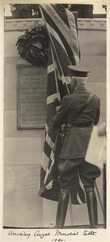 Sir John Goodwin unveiling the Anzac Memorial Tablet, Brisbane