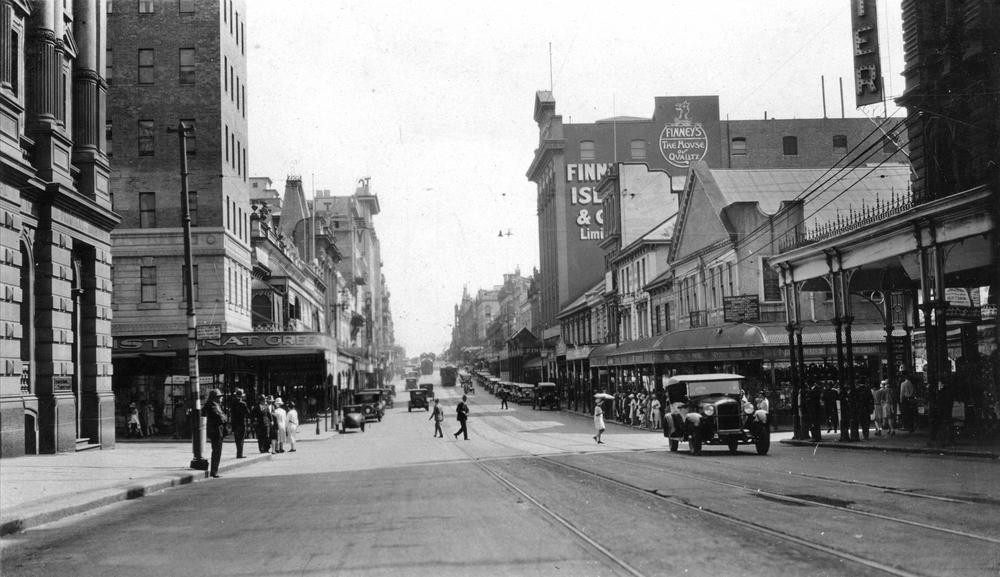 Queen Street, Brisbane, Queensland, ca. 1928. State Library of Queensland. Negative number: 204351