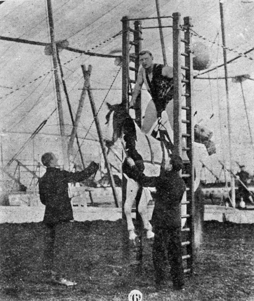 Circus strongman lifting a horse Brisbane 1903