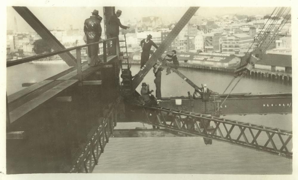 Story Bridge Construction Crew 1938