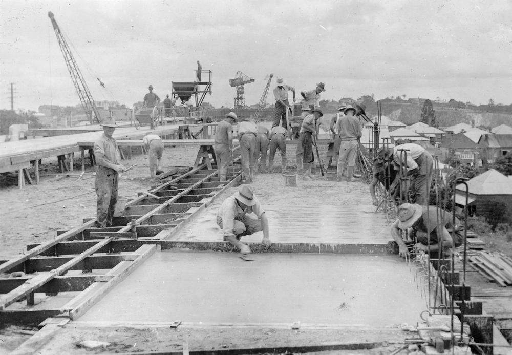 Concrete pouring during the construction of the Story Bridge, Brisbane 1936