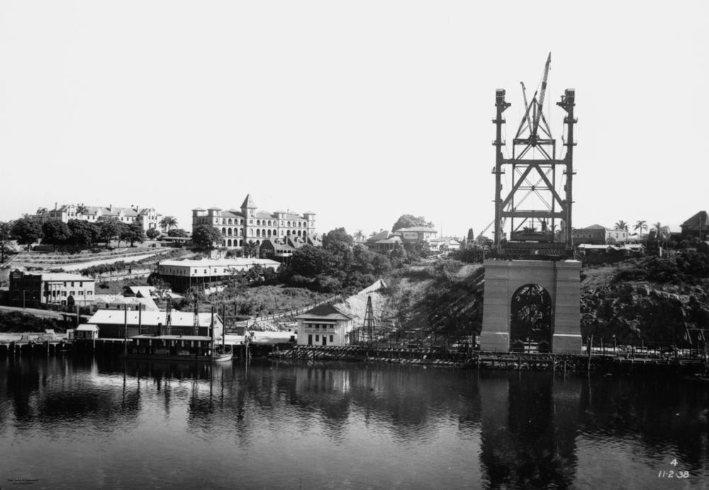 Story Bridge under construction, 1938