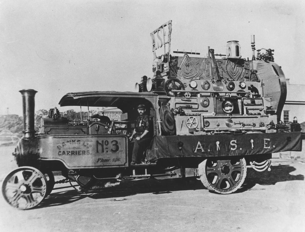 Ipswich Railway Workshops exhibit in the Labour Day Procession Brisbane 1913