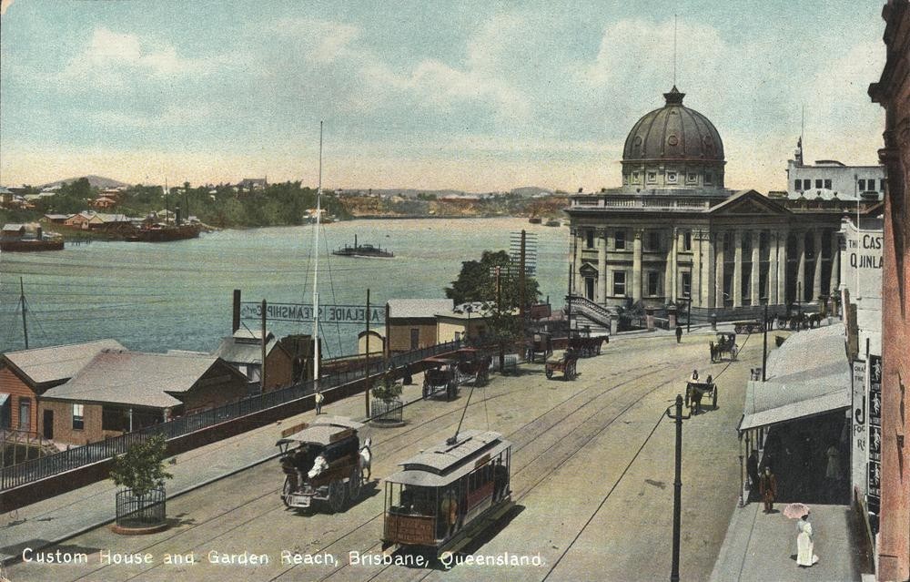 View of the Brisbane River at Garden Reach ca.1906. Custom House in the background. 