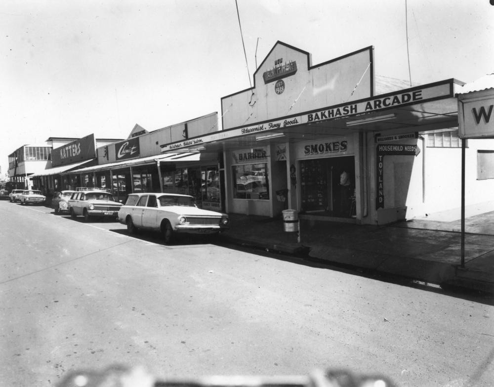 tobacconist shop front in Cloncurry