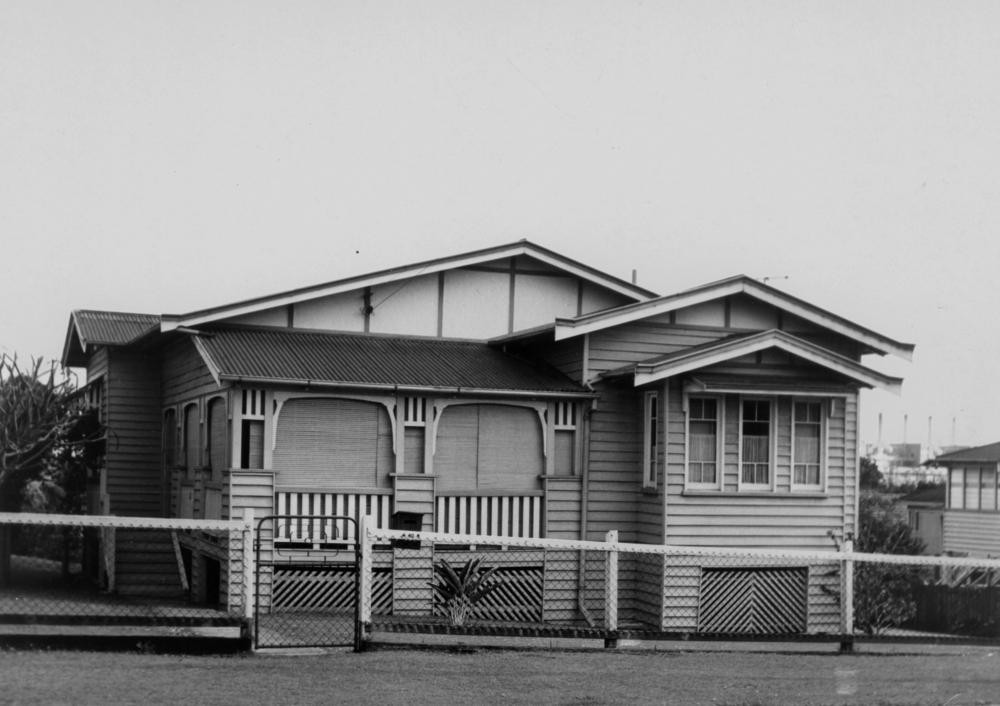 Multigabled Queenslander in Brisbane 1970