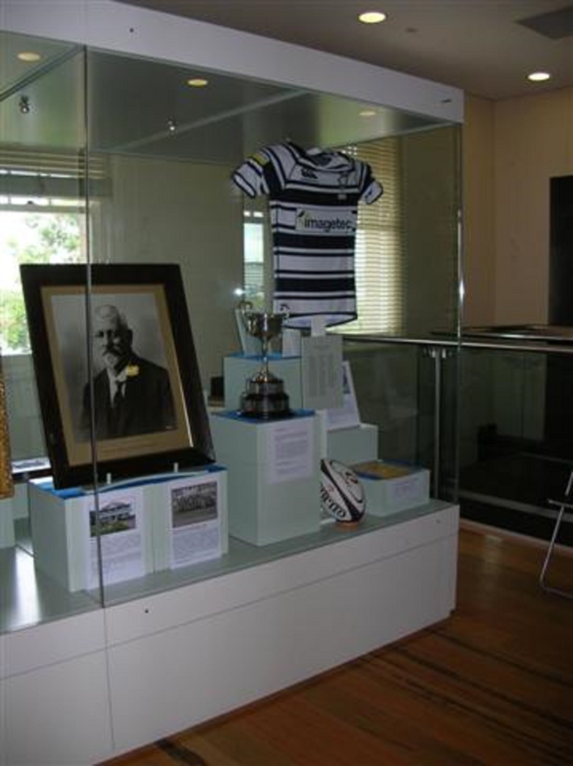 thomas welsby display with jersey 