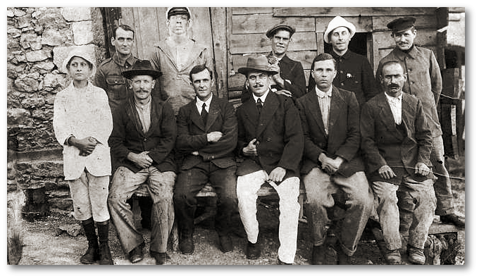 Maurice Delpratt, front, third from left