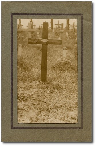 Harold Nairn's grave
